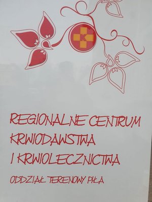 Plakat Regionalnego Centrum Krwiodawstwa i Krwiolecznictwa Oddziału Terenowego w Pile.
